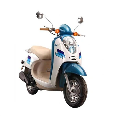 Quais são as vantagens de uma scooter esportiva de luxo em relação a uma scoo...